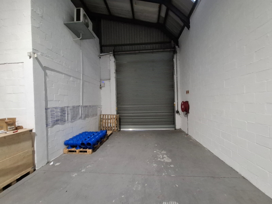 To Let Commercial Property for Rent in Brackenfell Central Western Cape